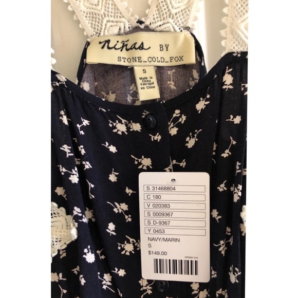 Stone Cold Fox Niñas Dress - Picture 4 of 9